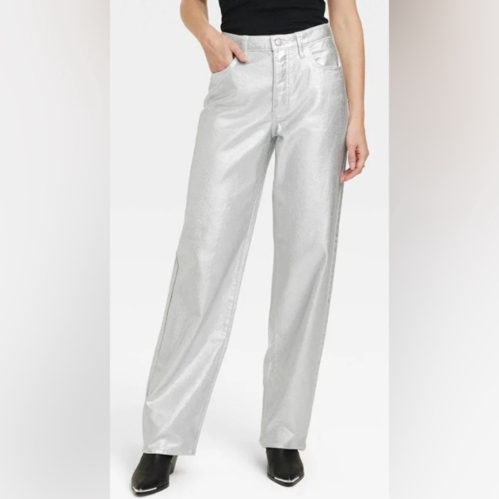 NWT Universal Thread 90s Baggy Metallic Silver Cotton Jeans in Women’s 4L or 6L